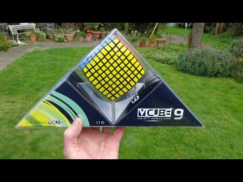 V-Cube 9 unboxing and demo (9x9x9 Rubik&#039;s Cube puzzle)