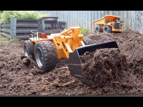 Strats RC - Bulldozing with the HuiNa Toys 1520